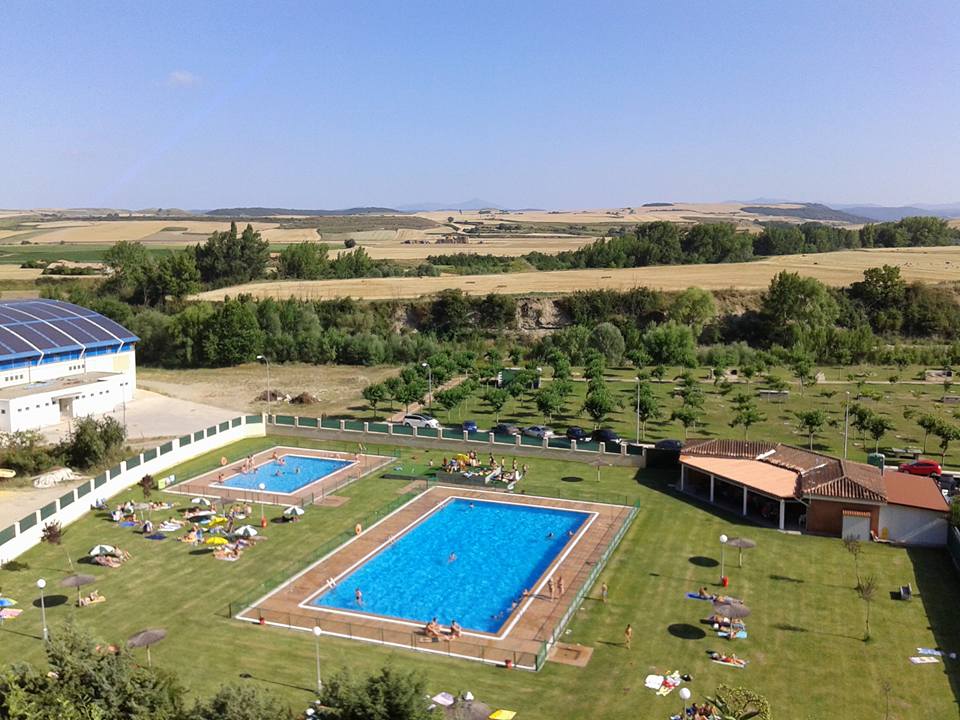  CONCESION DE LA EXPLOTACION DE BAR Y GESTIÓN DE LAS PISCINAS MUNICIPALES 2024